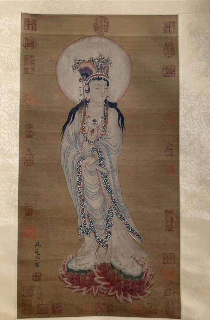 *画圣吴道子绢本持经观音画一副