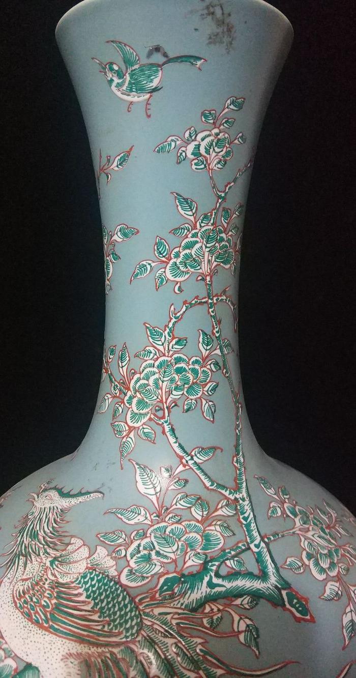 大清康熙时期粉彩花瓶