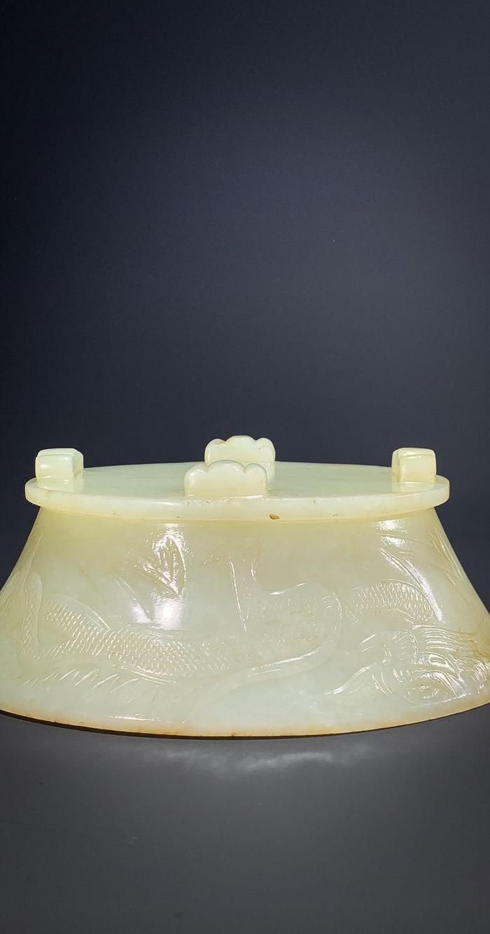 清代和田玉浮雕祥龙纹笔洗 清乾隆玉器清三代玉器康雍乾玉器皿