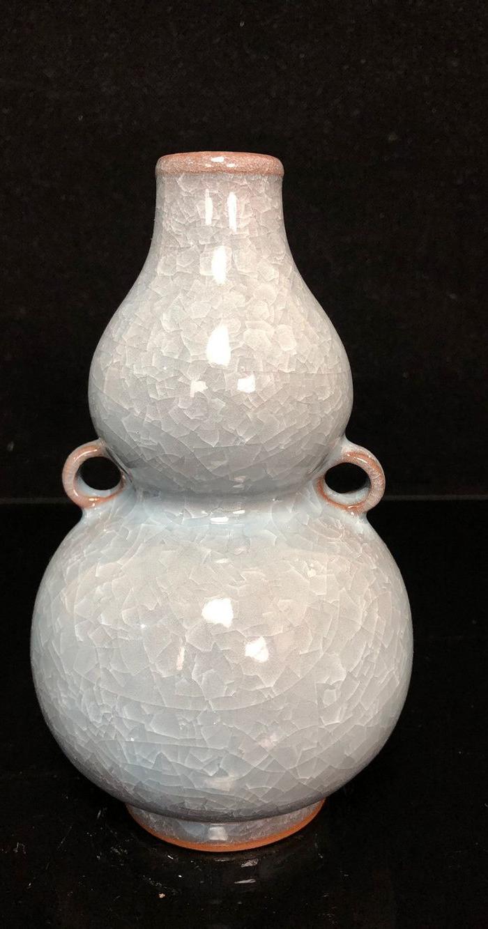 官窑冰片纹葫芦瓶