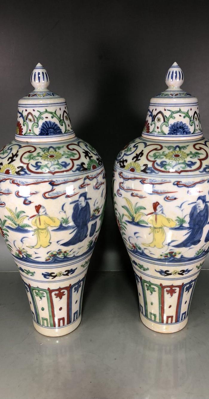 华夏古玩城 瓷器 其它 > 明代成化红胎斗彩人物故事梅瓶