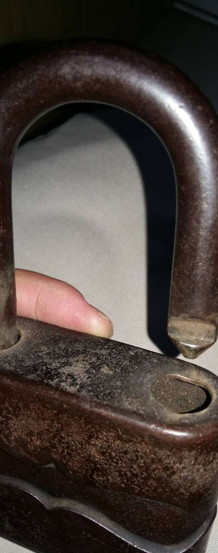 大铁锁 13 8.6 包退包邮 价格 720