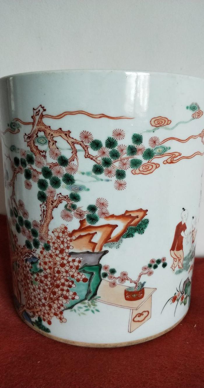 清代康熙五彩笔筒