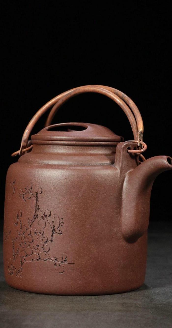 文革. 得一日闲为我福 顾景舟 款洋桶紫砂壶