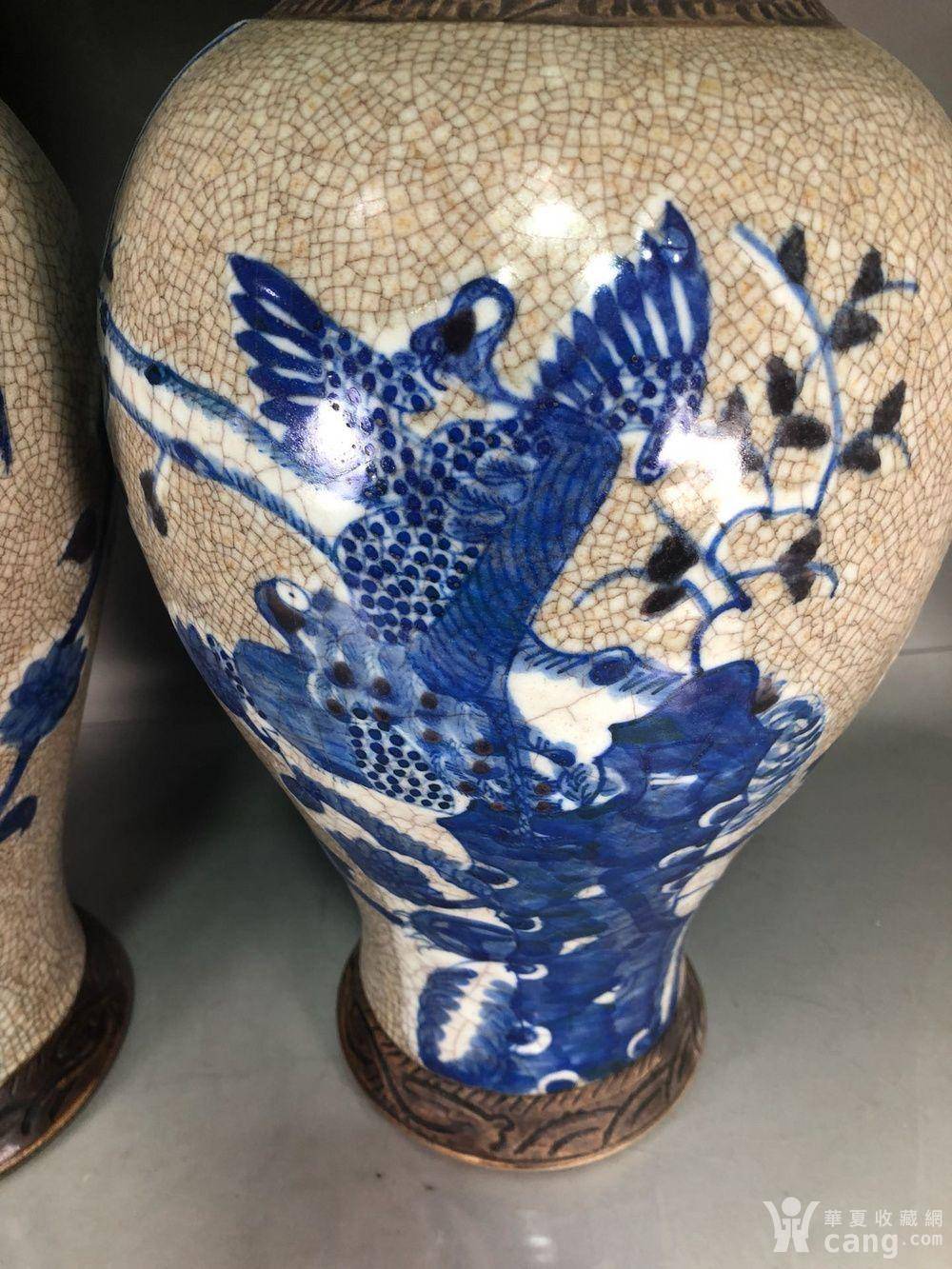 工艺品 瓷器 明代成化青花开片花鸟双耳瓶