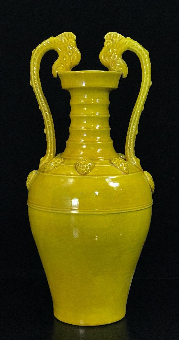 华夏古玩城 瓷器 其它 > 清庆宜堂黄釉双龙尊41 19