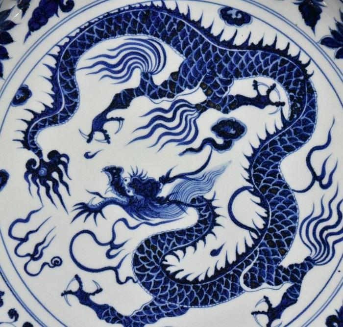 元代波斯文青花龙纹盘