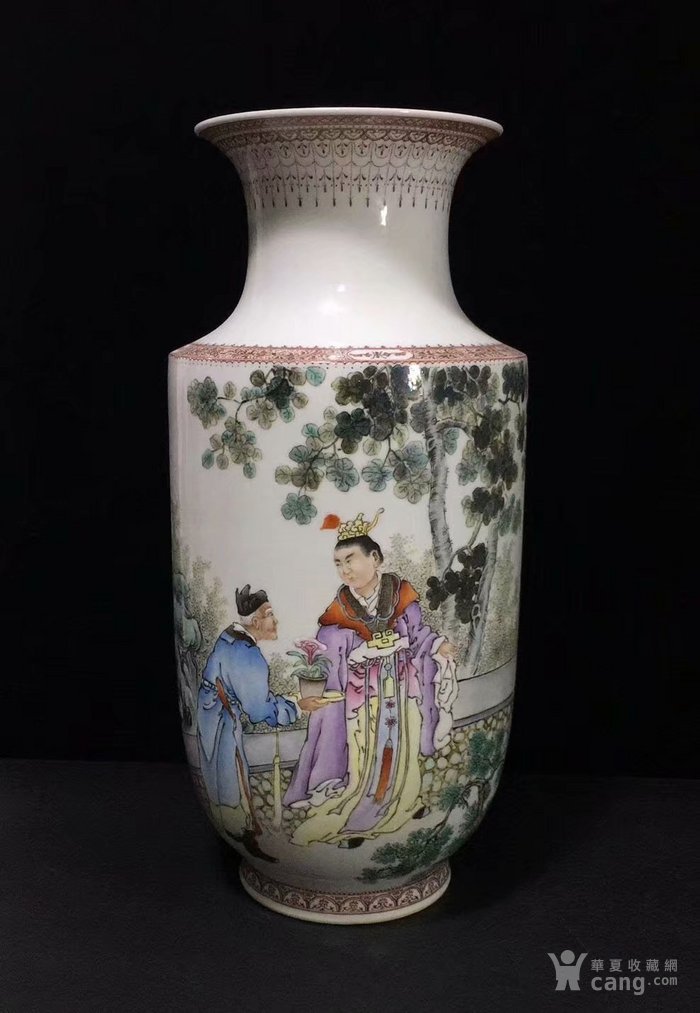 华夏古玩城 瓷器 民国 > 民国名家王琦作粉彩人物大花瓶