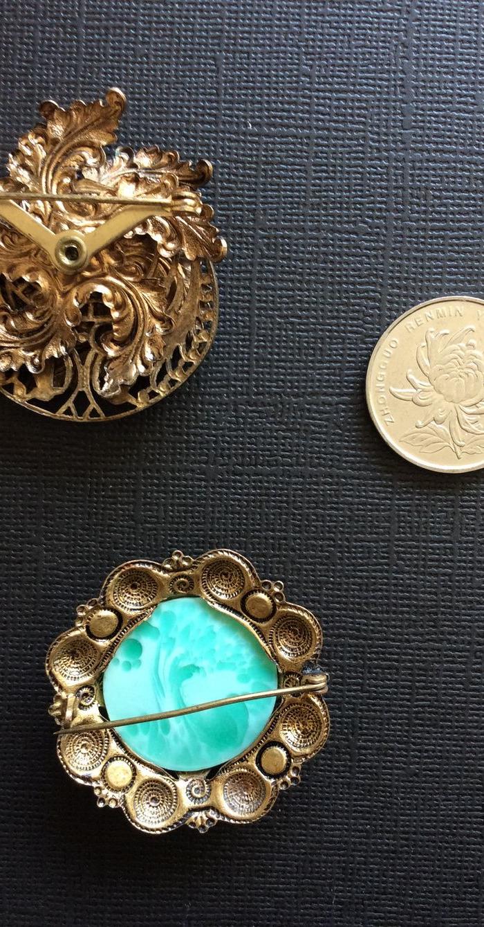 美国回流兴业坊 欧洲中古胸针二件.