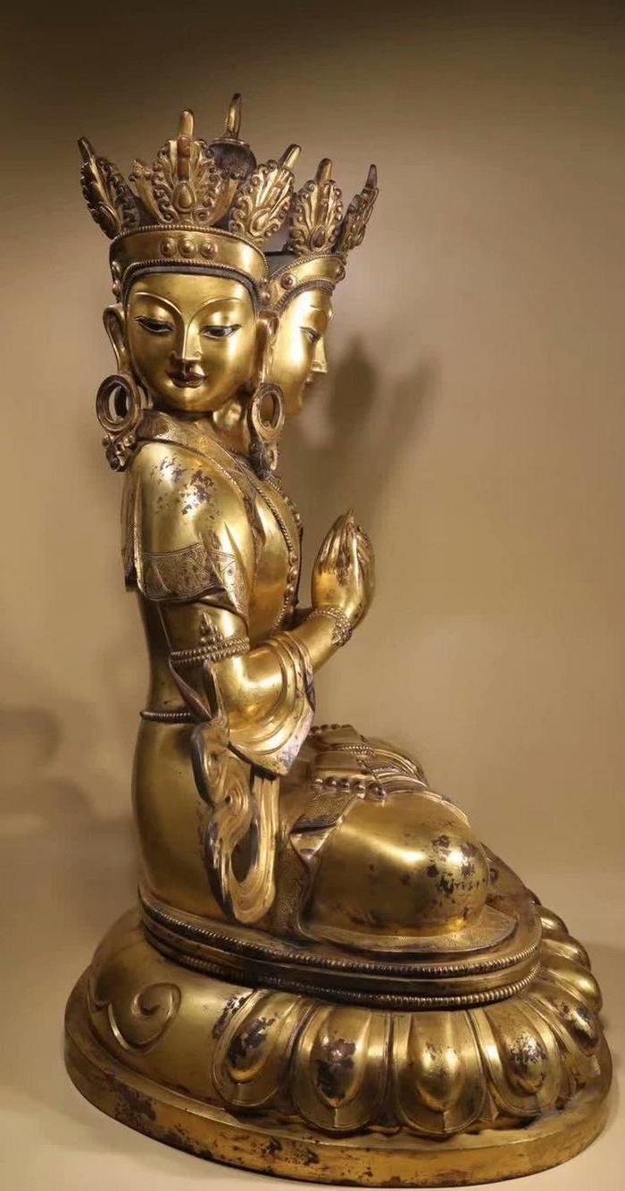 清 纯铜鎏金 三头双臂 佛像