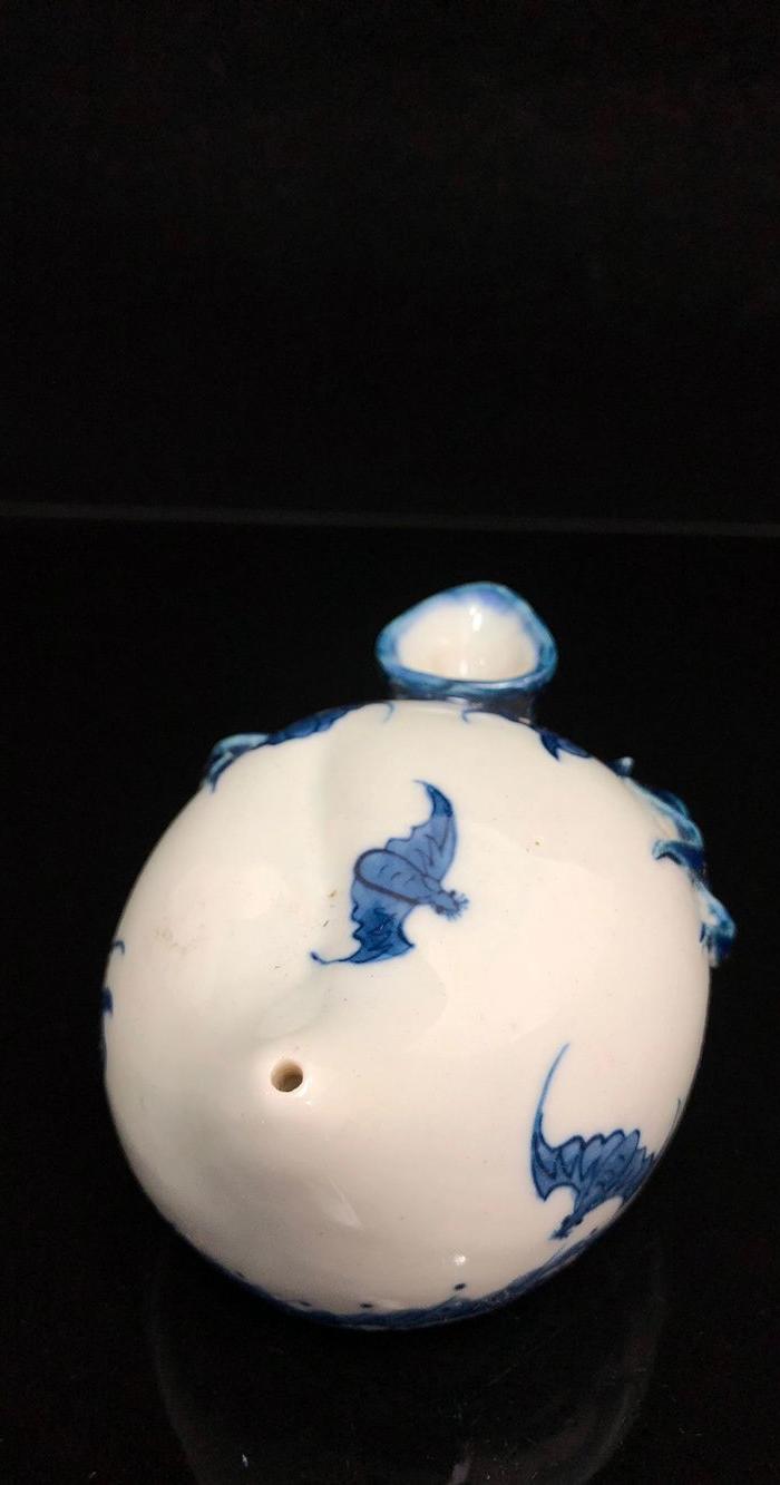 清,青花寿桃bian蝠纹水滴